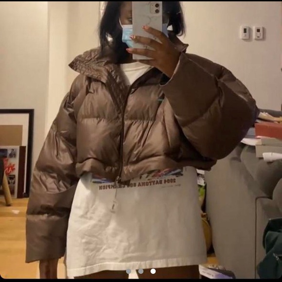 Detachable 2-way Puffer in Chocolate from Source Unknown - Picture 3 of 3